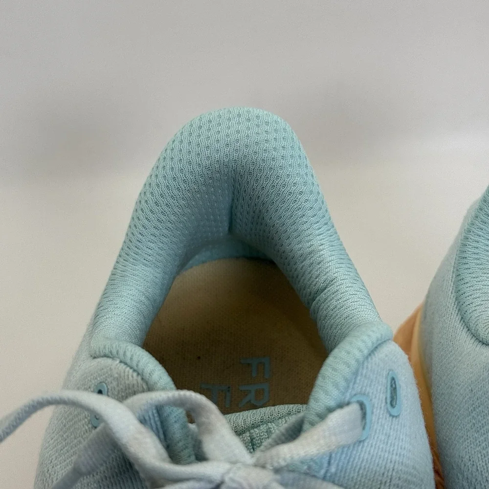 New Balance Women's‎ Fresh Foam 880v11 Running Shoes Pale Blue Mango Size 10
